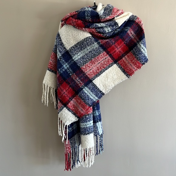 Aerie Blanket Scarf with Fringe Red White Blue - Picture 2 of 3